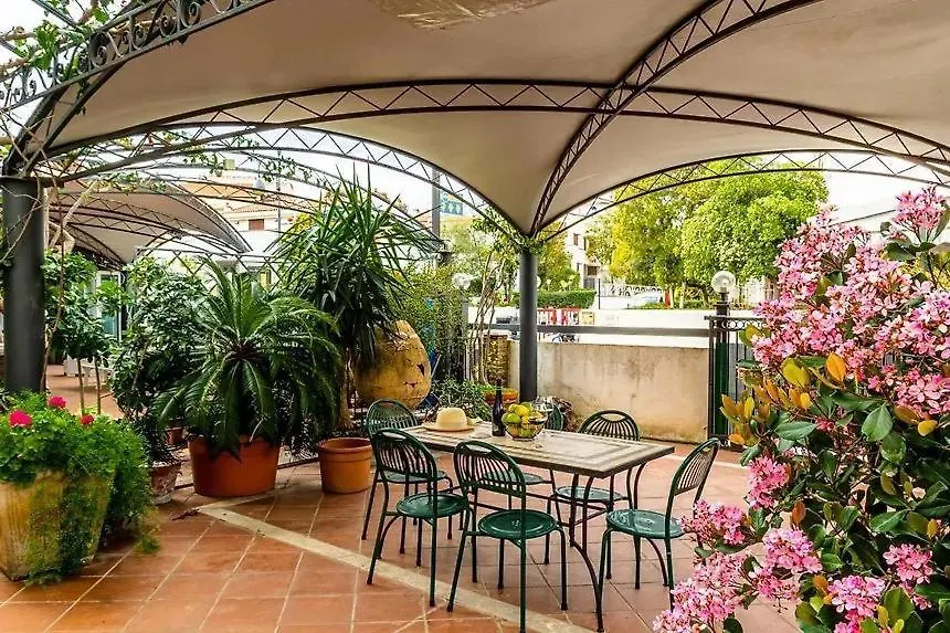 Ida House Apartment Giardini Naxos