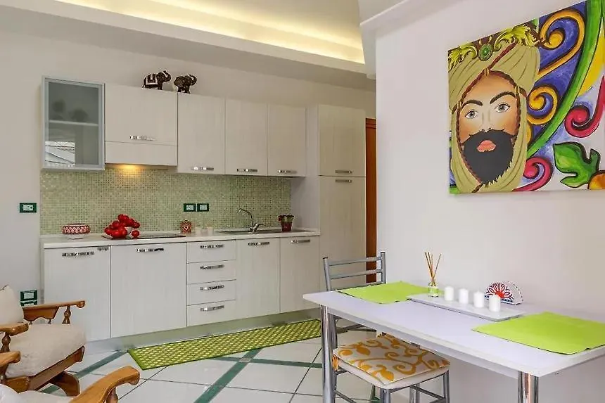Ida House Apartment Giardini Naxos